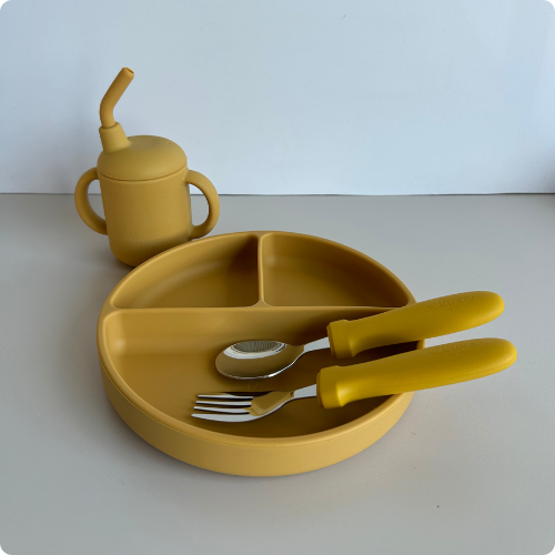 Suction Plate with 3 Dividers - Blush Pink