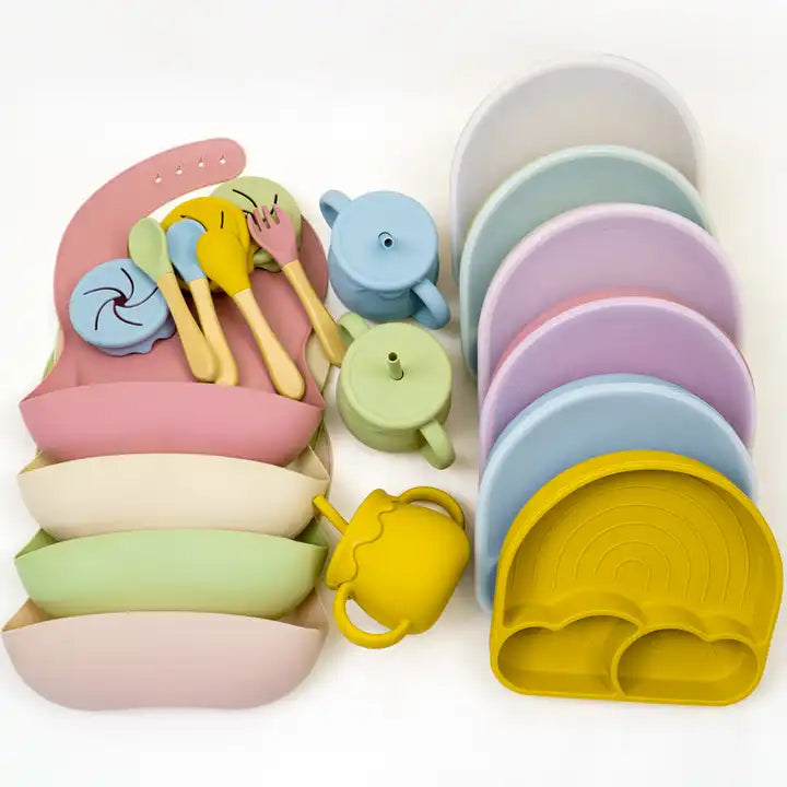 Rainbow Suction Plate With Utensils -Oat